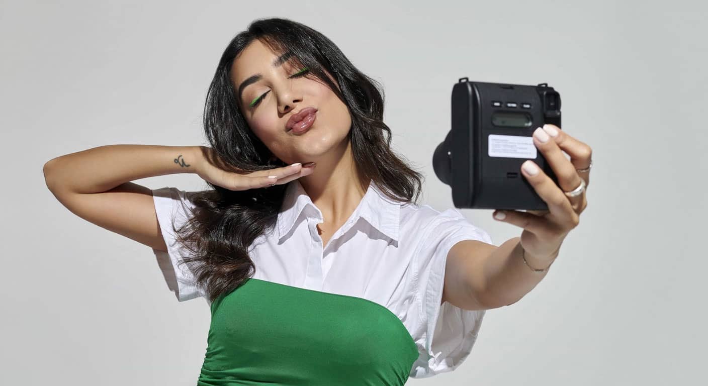 Female artists sparkle in "spotlight" campaign for Fujifilm Instax - Campaign Middle East
